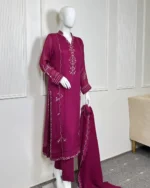 Hand-Embroidered Chiffon Kurta with Scalloped Dupatta And Trouser - Image 3